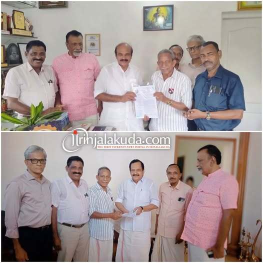 ഇരിഞ്ഞാലക്കുട ജില്ല രൂപീകരിക്കണമെന്നാവശ്യപ്പെട്ട് ഇരിഞ്ഞാലക്കുട റയിൽവേ സ്റ്റേഷൻ വികസനസമിതി അഡ്വ. തോമസ് ഉണ്ണിയാടൻ M. L. A ക്കും ഇരിഞ്ഞാലക്കുട മുനിസിപ്പൽ ചെയർമാൻ എം . പി ജാക്സനും നിവേദനം നൽകി. ഇരിഞ്ഞാലക്കുട ജില്ല രൂപീകരിക്കണമെന്നാവശ്യപ്പെട്ട് ഇരിഞ്ഞാലക്കുട റയിൽവേ സ്റ്റേഷൻ വികസനസമിതി അഡ്വ. തോമസ് ഉണ്ണിയാടൻ M. L. A ക്കും ഇരിഞ്ഞാലക്കുട മുനിസിപ്പൽ ചെയർമാൻ എം . പി ജാക്സനും നിവേദനം നൽകി.
