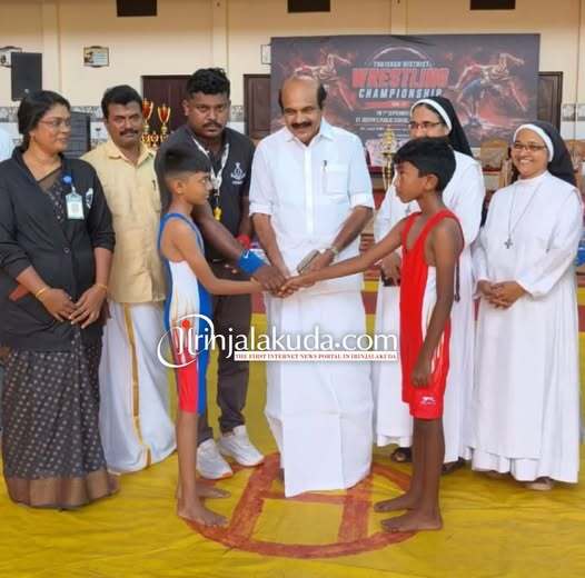 ജില്ലാ ഗുസ്തി മത്സരങ്ങൾക്ക് ആനന്ദപുരത്ത് തുടക്കമായി ജില്ലാ ഗുസ്തി മത്സരങ്ങൾക്ക് ആനന്ദപുരത്ത് തുടക്കമായി
